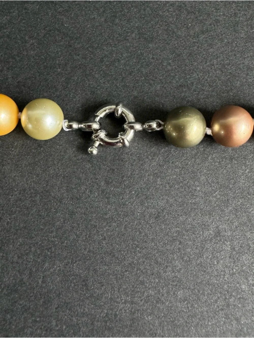 Vintage Multicolor‎ Pearl Bead Necklace Yellow Gold Champagne Old Money Capsule